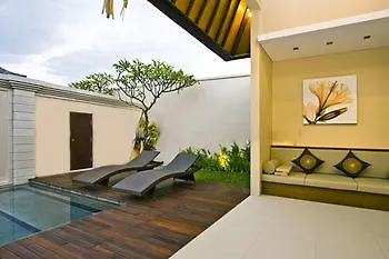 Oval Villa Bali Seminyak 0*,